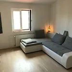 Mila Apartman