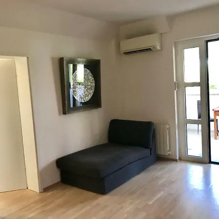 Mila Apartment *